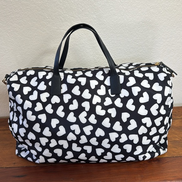 Kate Spades Stylish Black and White Heart Pattern Women's Bag - Picture 8 of 13